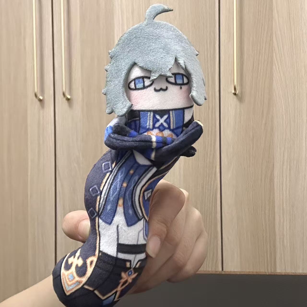 Cosplay Plushie Prop - Mainan Boneka Lohen Genshin Impact Lucu